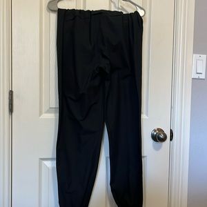 Lululemon Warpstreme High-Rise Jogger 7/8 Length in black